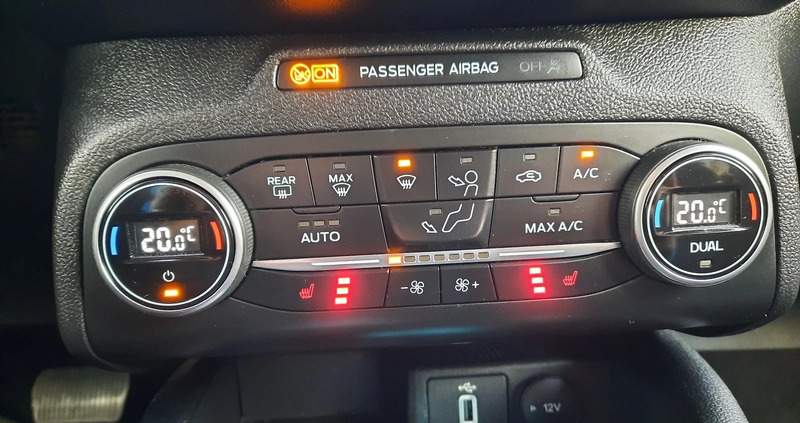 Ford Focus cena 68900 przebieg: 131000, rok produkcji 2019 z Bielsko-Biała małe 781